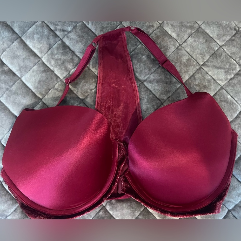 Victoria Secret Very Sexy push up